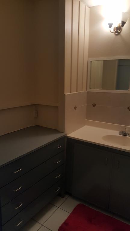Comfortable Suite 1 Kingston Extérieur photo